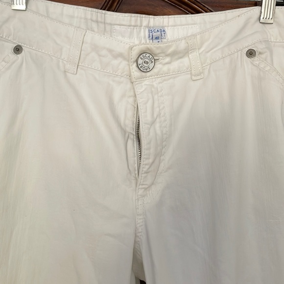 White size 40 Escada pants excellent condition - Picture 1 of 3
